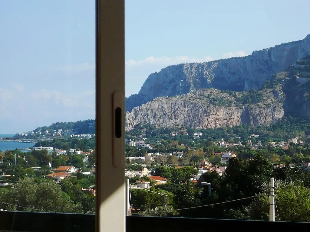 Villa Soliva Mondello 0*,  Italy